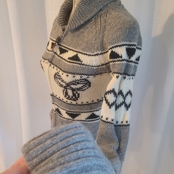 TNA ARITZIA Sea to sky Women's sweater 100% Lambswool, 2Pockets Knitted Small - Picture 7 of 10